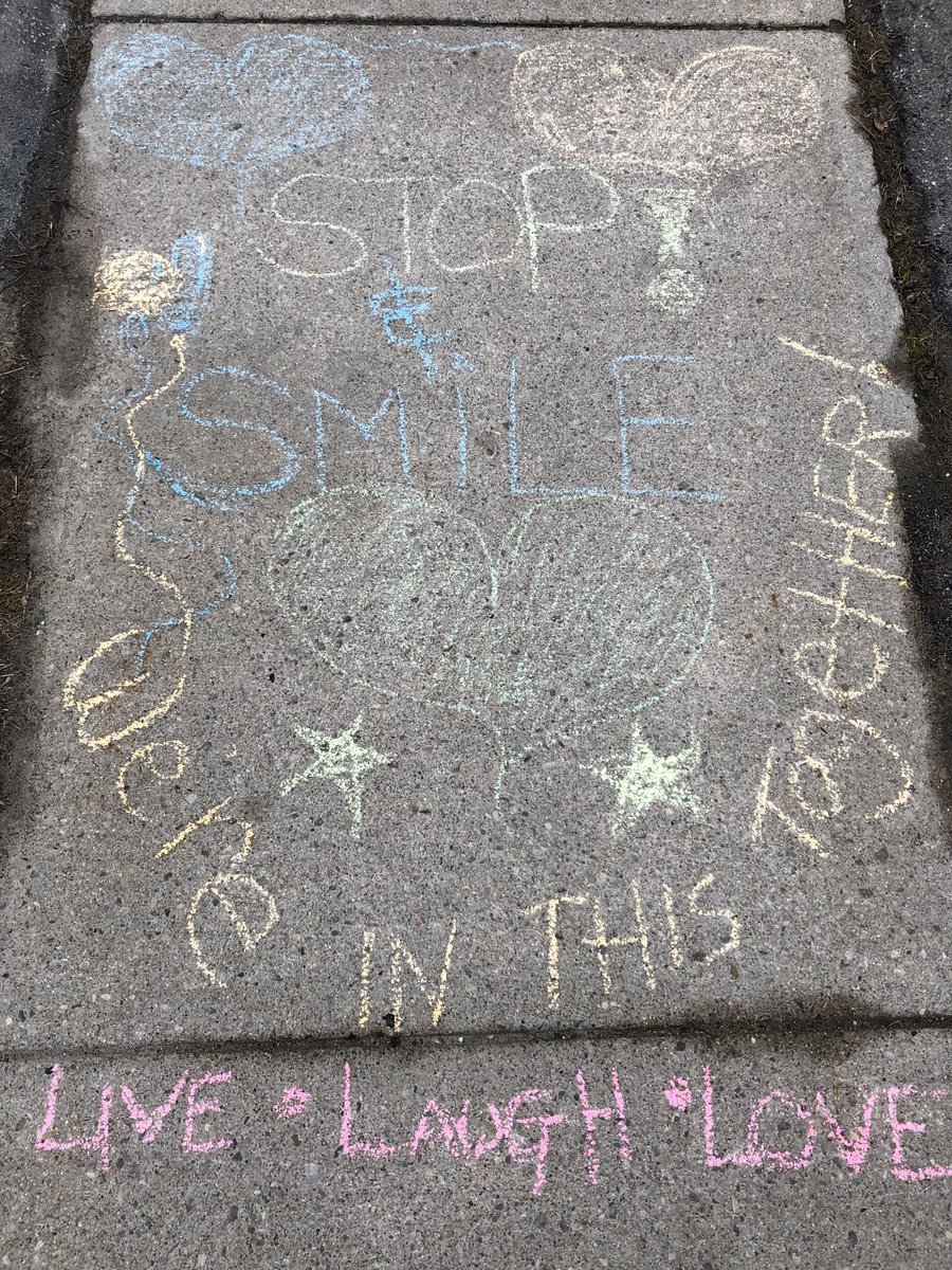 McVeighsClass's tweet photo. Out for my morning walk and along my path is this wonderful message. #successfulstop&smile #howwillyouspreadpositivity https://t.co/HQlMpcHFQJ