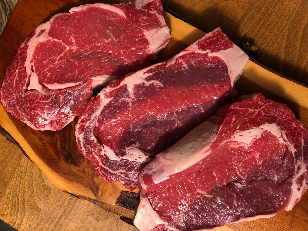 jongaunt's tweet photo. PODCAST How is #COVID19 affecting HIgh Street with @AubreyRuss from @AubreyAllen talking about economic picture and importance of eating #realfood to boost immune system. #meat #LCHF @Simpleasfat @AubreyDeli @peterallenh @MeatyMarch2020 @q_guildbutchers 
https://t.co/FtHnduhvCU https://t.co/Wa9rIxJOs1