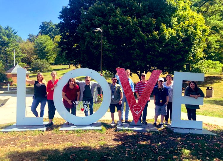 JMS_Eagles's tweet photo. JMS Staff:  We miss you! #Together 💙💛 @ORSchools @FriendsofORS https://t.co/yvCiutUjsD