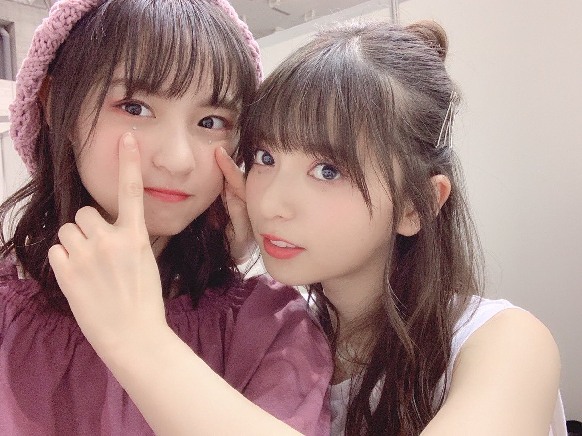 askngzk1997's tweet photo. 齋藤飛鳥 お団子ハーフアップ 🙅
齋藤飛鳥 あの、半分の、丸めたやつ🙆 https://t.co/VT8uEwcsX9