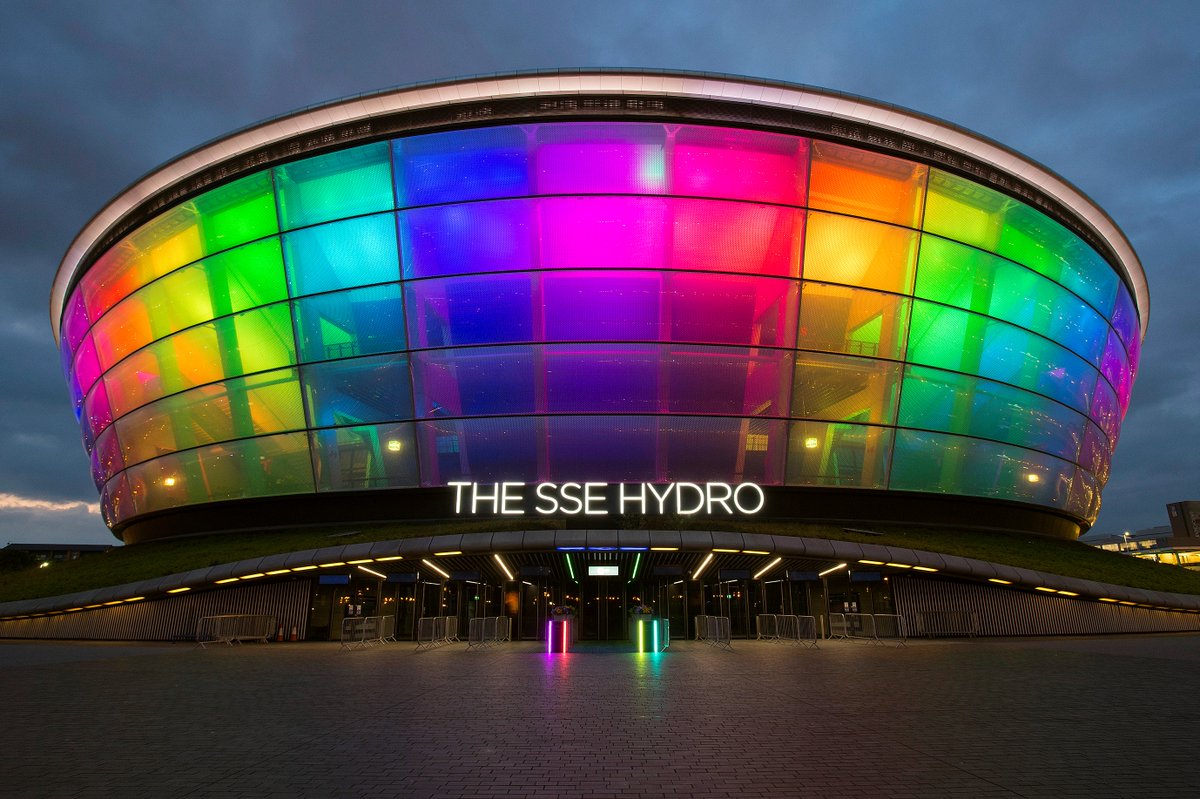 We've been blown away by the fantastic #RainbowTrail drawings appearing from children across the country🌈  We’re displaying a sign of hope and raising spirits by turning The SSE Hydro all colours of the rainbow tonight. Join in + reply with a picture of your rainbow drawing!
