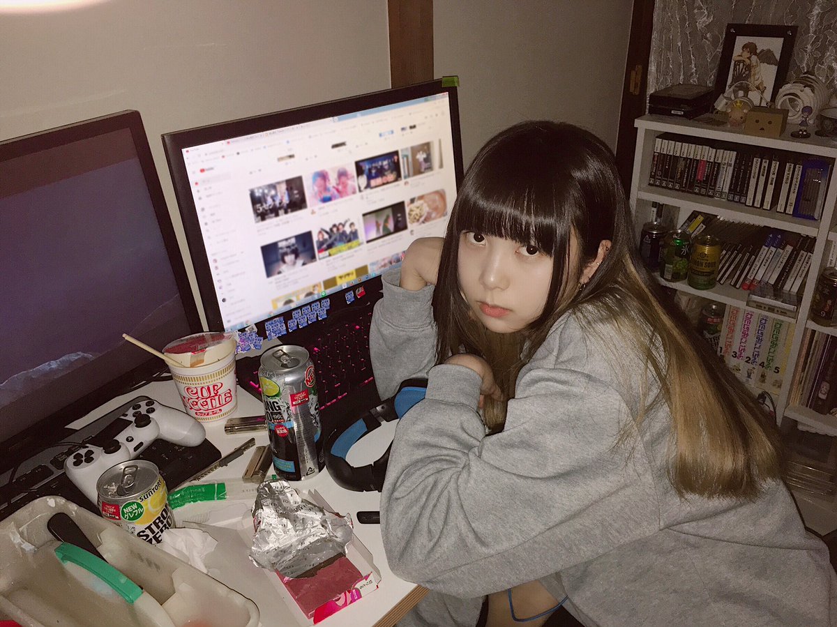 norimaika's tweet photo. おうち時間 https://t.co/I2o4L6tK9d