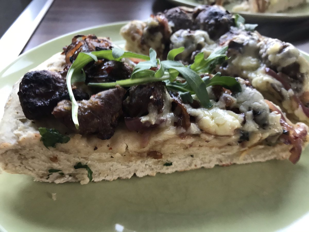 michelleLlewe12's tweet photo. @jamieoliver gave your pizza a go last night... used venison sausages and was delicious. So big we used the paella pan! #keepcookingandcarryon https://t.co/zDau3Ig8Or