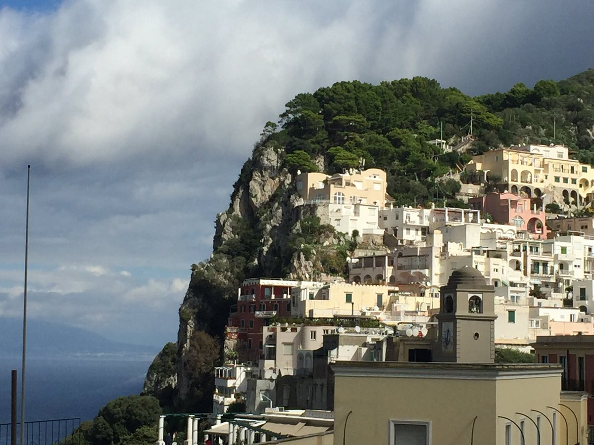 Styropack by Bewi tweet media