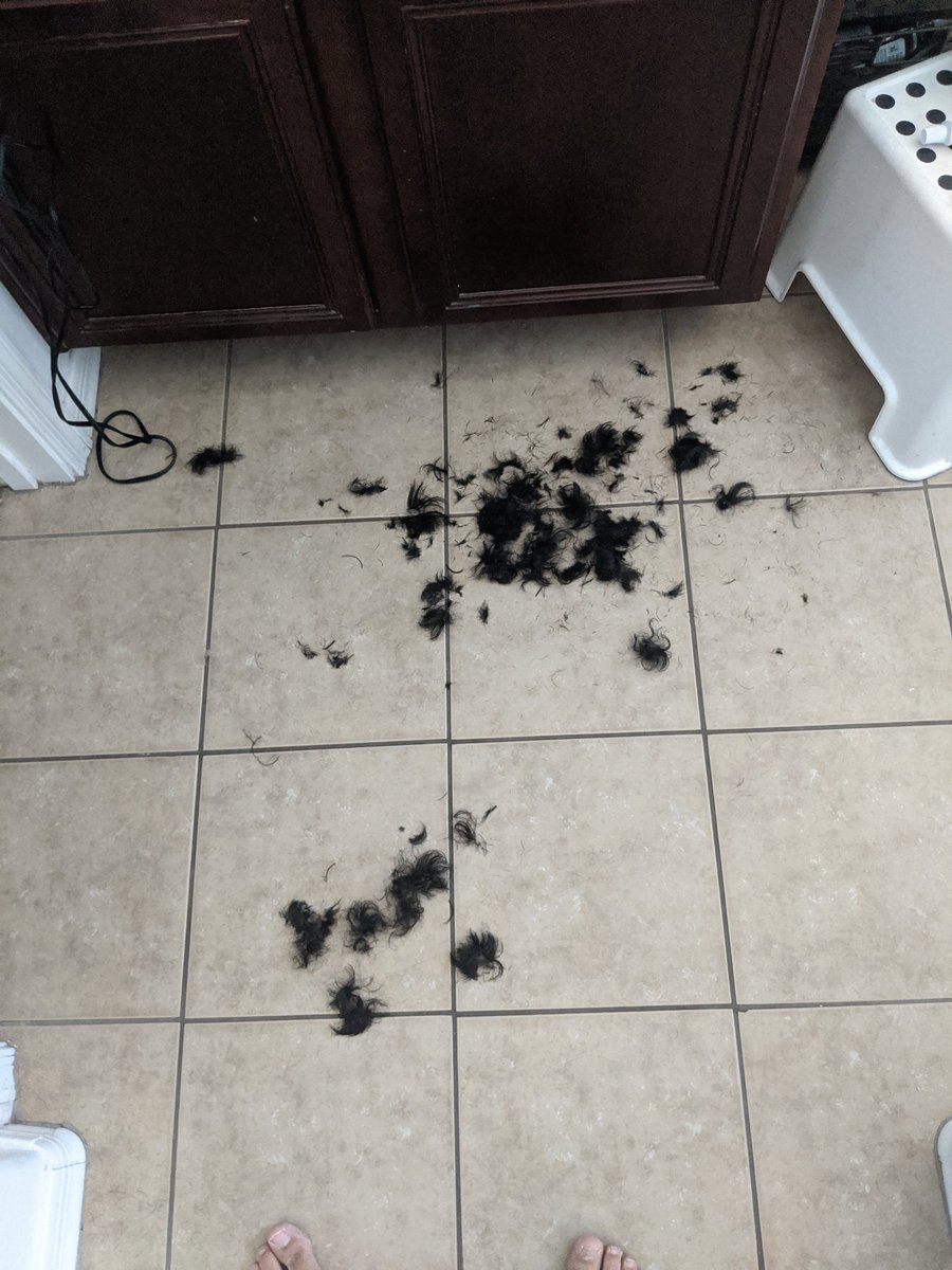 JaysMusing's tweet image. Haircut, why not? #Quarantine-cut. #staysanestaysafe