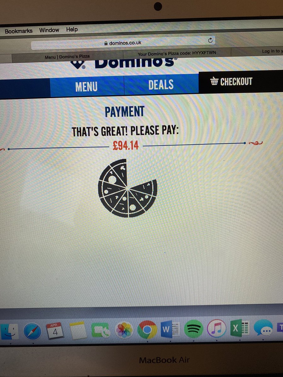 amy__orourke's tweet photo. @Dominos_UK been stuck on this screen for about 15 minutes - should we refresh or does this mean our order is being processed and we should just hold tight? Many thanks, a room of hungry horses x https://t.co/Ij8XfB1YkI