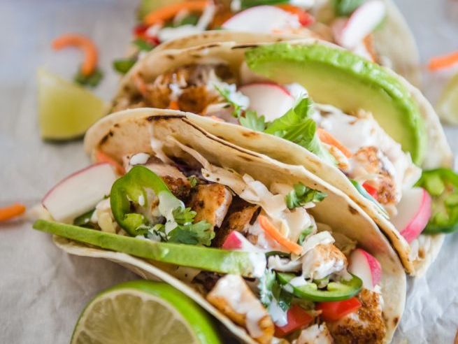 Fresh_Cravings's tweet photo. Missing your favorite taco spot? Add some restaurant quality pizzaz with the freshest tasting salsa around! Tacos at home never tasted so good. ๐ฎ
#FreshIngredients #FreshCravings #Cravings #Homemade #Tacos #ChipsandSalsa #SalsaSaturday #TacoCraving #TacoNight https://t.co/OJRcI1qOiy