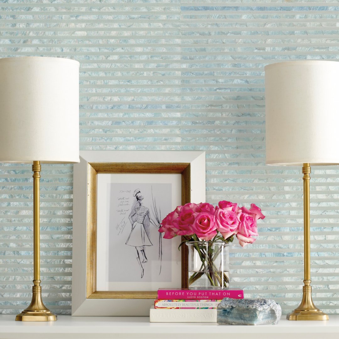 candiceolson_'s tweet photo. My mother of pearl beauty called SUBLIME. And it is. @YorkWall 

#candiceolson #yorkwall #yorkwallcoverings #wallpaper #wallpaperdecor #designwithwallpaper https://t.co/M082dBQ9Ek