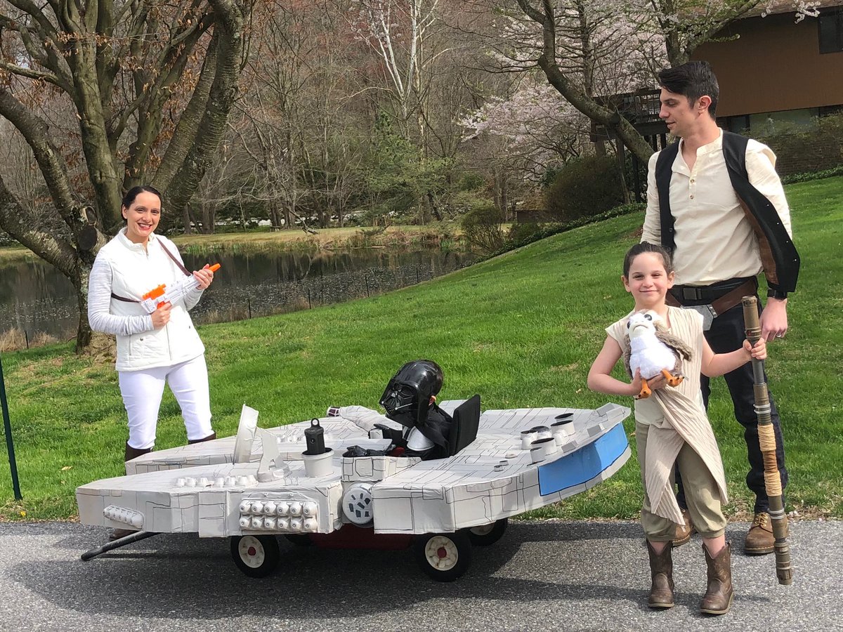 Jacqie5's tweet photo. @hcpss_tvms May the Force be with you. https://t.co/OhPcAPqYmD