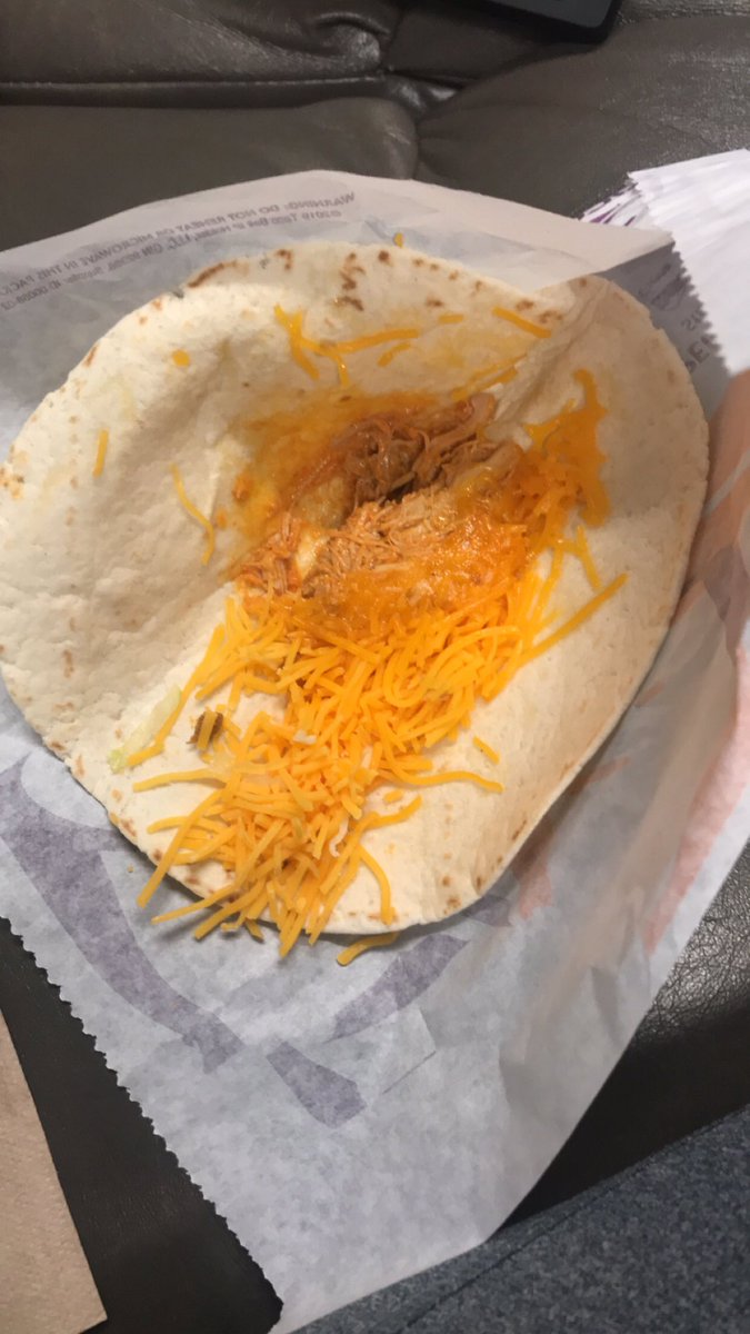 KB_hellohealthy's tweet photo. @tacobell fail! https://t.co/ATL8G8Tghf