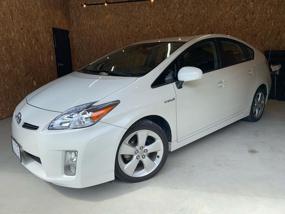 アシストカーライフティーズ プリウスの左ハンドルも多数在庫歴あります プリウスの左ハンドルはたまに入庫しますが ご注文があればどんどん仕入れていきます プリウス Usdm 三重県 亀山市 左ハンドル Usプリウス