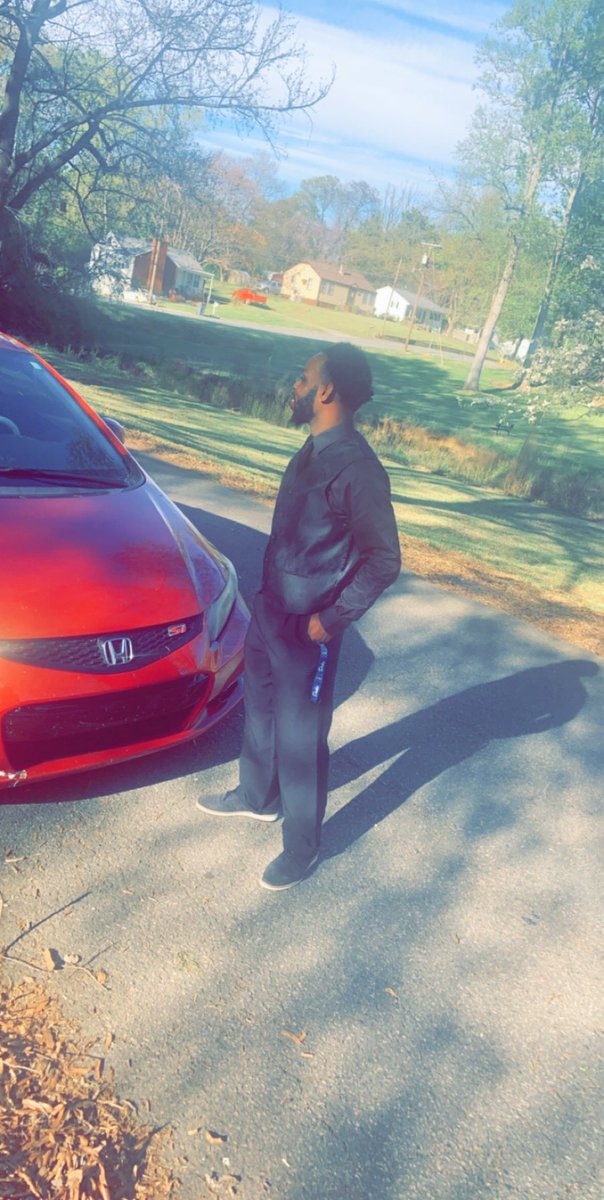 TemoCruzDaGoat's tweet photo. #LLTriPP yesterday was hard Man U was loved man , still can’t believe this shit man forever my brother man 🕊💔 https://t.co/mToFIV0ffX