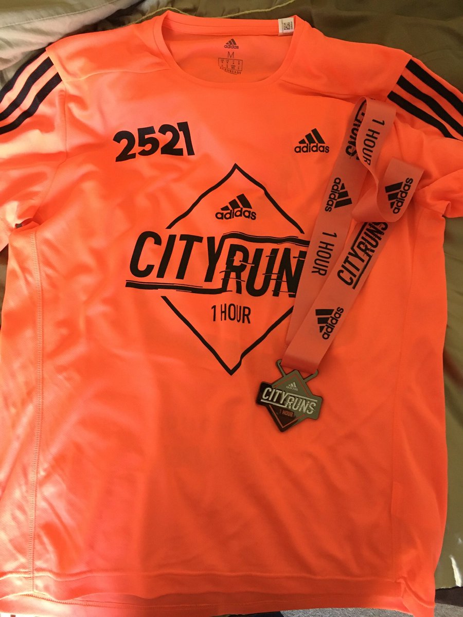 rosslynn14's tweet photo. @cityrunsLDN City Runs London just became Country Runs Essex #1HourVirtualChallenge https://t.co/z60Fgrz2ns