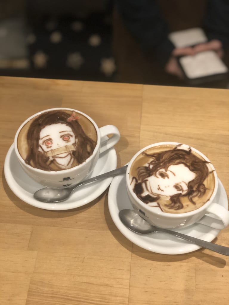 浅草あたりにある Hat Coffee さんの3dラテアートが芸術の域だし超可愛い アニメキャラやアイドルも描いてくれてオタ活にも Togetter