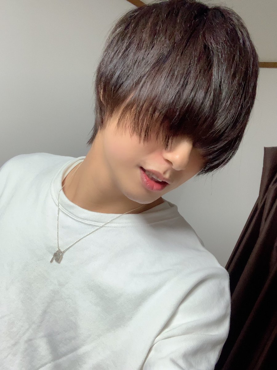 未来 少年ジャッカル No Twitter 髪伸びたなぁ W ノーセットだとこんな感じ そろそろ髪の毛切りいかないとなぁ