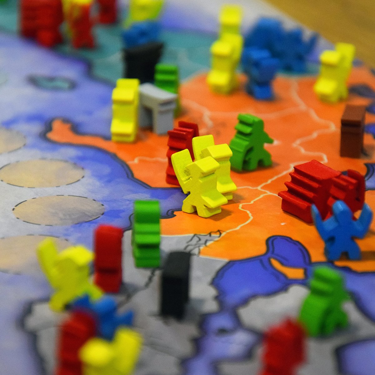 ArchonaGames's tweet photo. Enjoy some Small Samurai Empries sample photos, we are so happy how everything turned out! The samurai meeples are ๐ฅ๐ฅ๐ฅ!
#boardgames #tabletopgames #boardgamegeek #smallsamuraiempires #archonagames #samurai #meeples #areacontrol #actionprogramming #kickstartergames https://t.co/p1pI3l3AS9