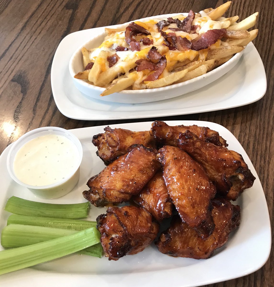 🤼‍♂️ MANIA WEEKEND GIVEAWAY 🤼‍♂️

RETWEET &amp; FOLLOW 
to be entered to win a
$50 #LEDOPIZZA GIFT CARD!
(1 winner picked at 9pm on Sunday 4/5/20)

🟢 OPEN for CARRYOUT 🟢

Layeth the Smackdown when watching wrestling this weekend by choosing Ledo Pizza Carryout!

Order.ledopizza.com