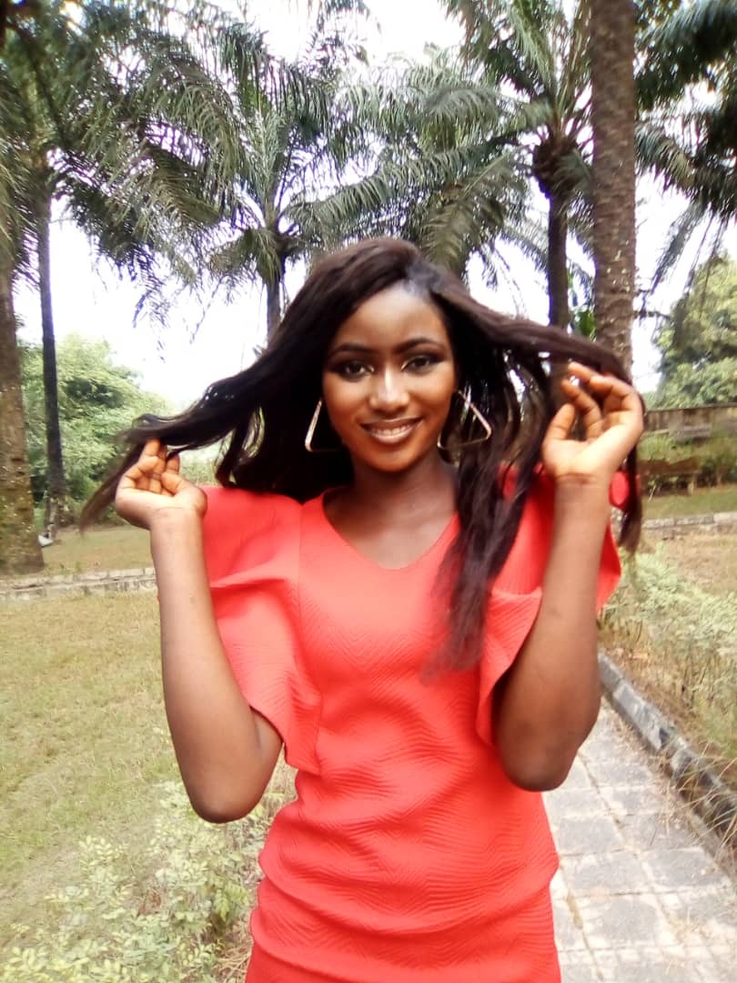 YourGodmother3's tweet photo. Hey guys๐, I'm new here๐.. can I get a warmth welcome ๐ค..๐๐๐
#nakedchallenge #DeyYourDey #HomewithTigerwit #Simbacares #TachaPavedTheWay #FirstLadyOfEbonyi https://t.co/TPR35MCBXy