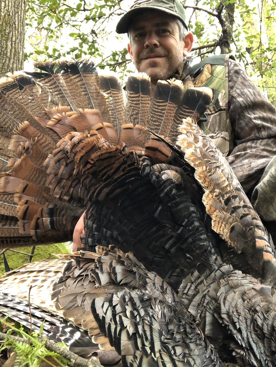 johnsmithynm's tweet photo. This one tried to steal my lunch money,,, @BoogerBottom @CulpepperJr 
#OpeningDay #Tennessee #SpringThunder https://t.co/dVrPRfcyoX