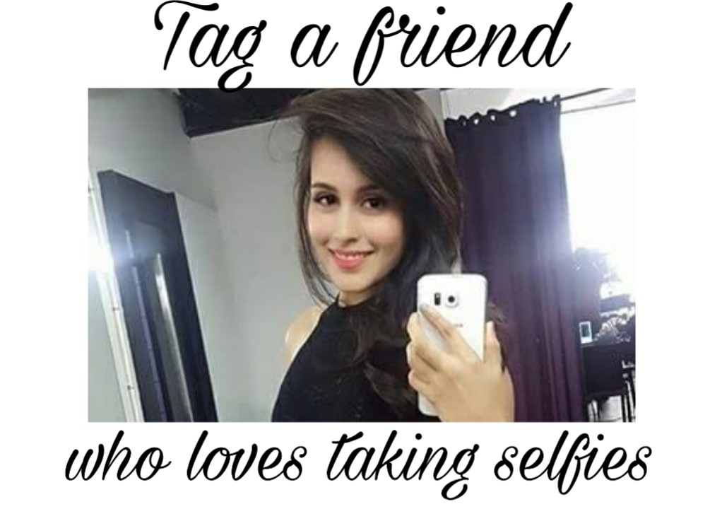 Let's see how many selfie lovers are in our fd ! #RheaSharma  #QuarantineWithRhea