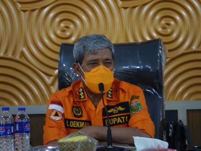 Bupati Loekman Gelar Rapat Darurat Penanganan Covid19 lampungtoday.com/2020/04/04/bup…