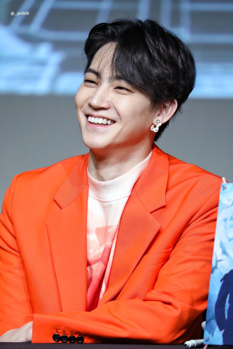 Jaebeom as different sky colors: a thread 