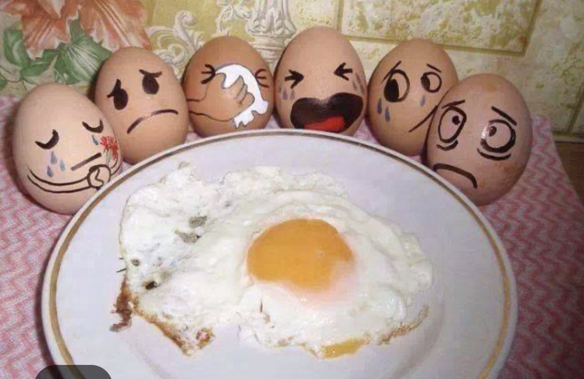 playinglesshurt's tweet image. #LaughterIsGood our breakfast today! Lol
