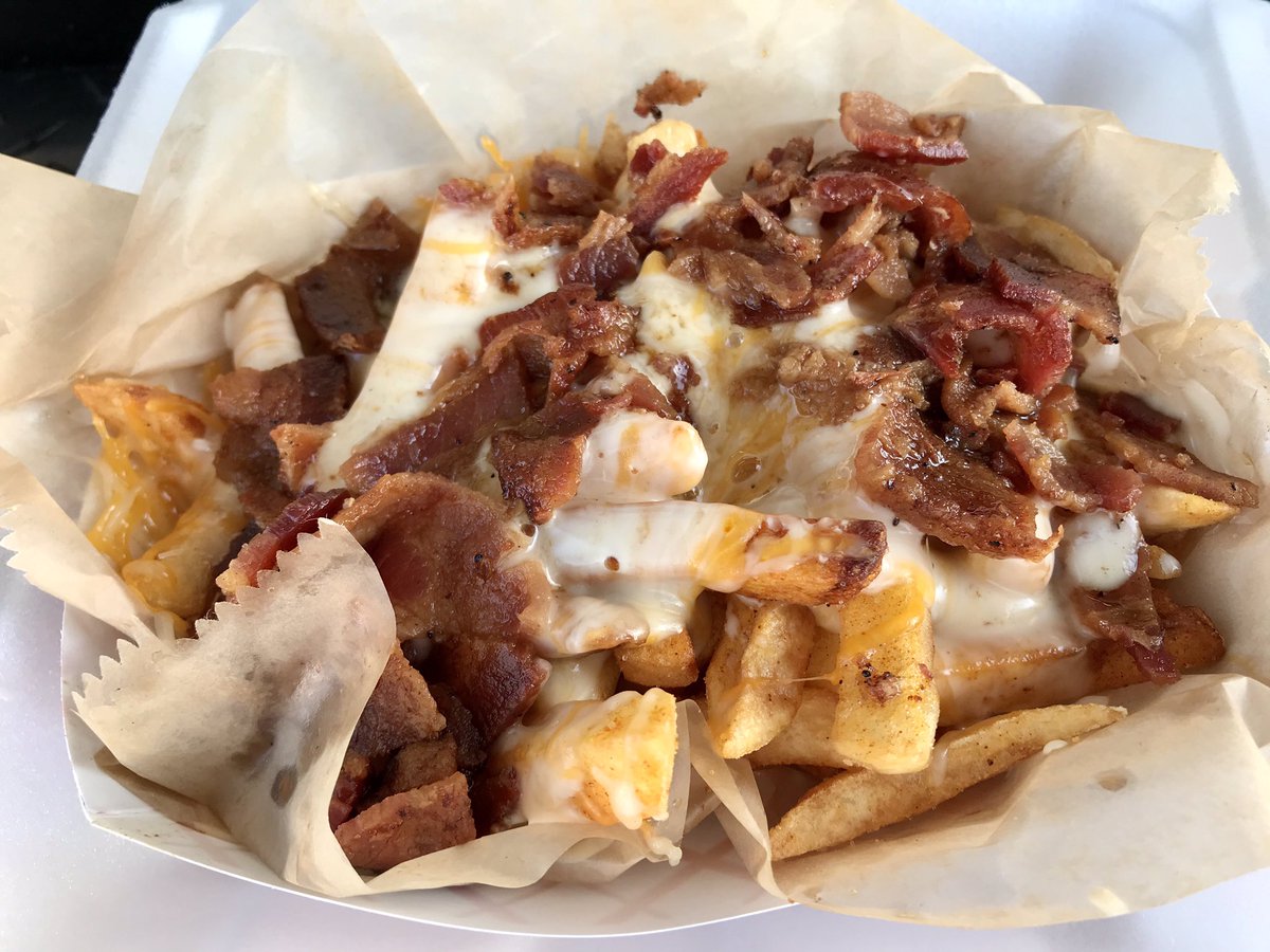 SlammerShop's tweet photo. https://t.co/nu7Rdokayc

• We ♥️ Food Trucks 🚍 •
#SlammerShop #BOLO #PaddyWagon #Chef #Cookie #Events #Catering #FoodTruck #FoodTrucker #StPete #DTSP #TheBurg #Tampa #TampaBay #Florida #Foodie #Foodies #StPeteFoodies #ChowTime #FoodOnTheRun #Fries #BaconCheeseFries https://t.co/tE7PM5hw5m
