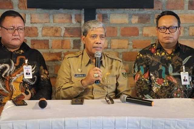 Bupati Lampung Tengah Dukung Program KUR Untuk UMKM lampungtoday.com/2020/04/04/bup…