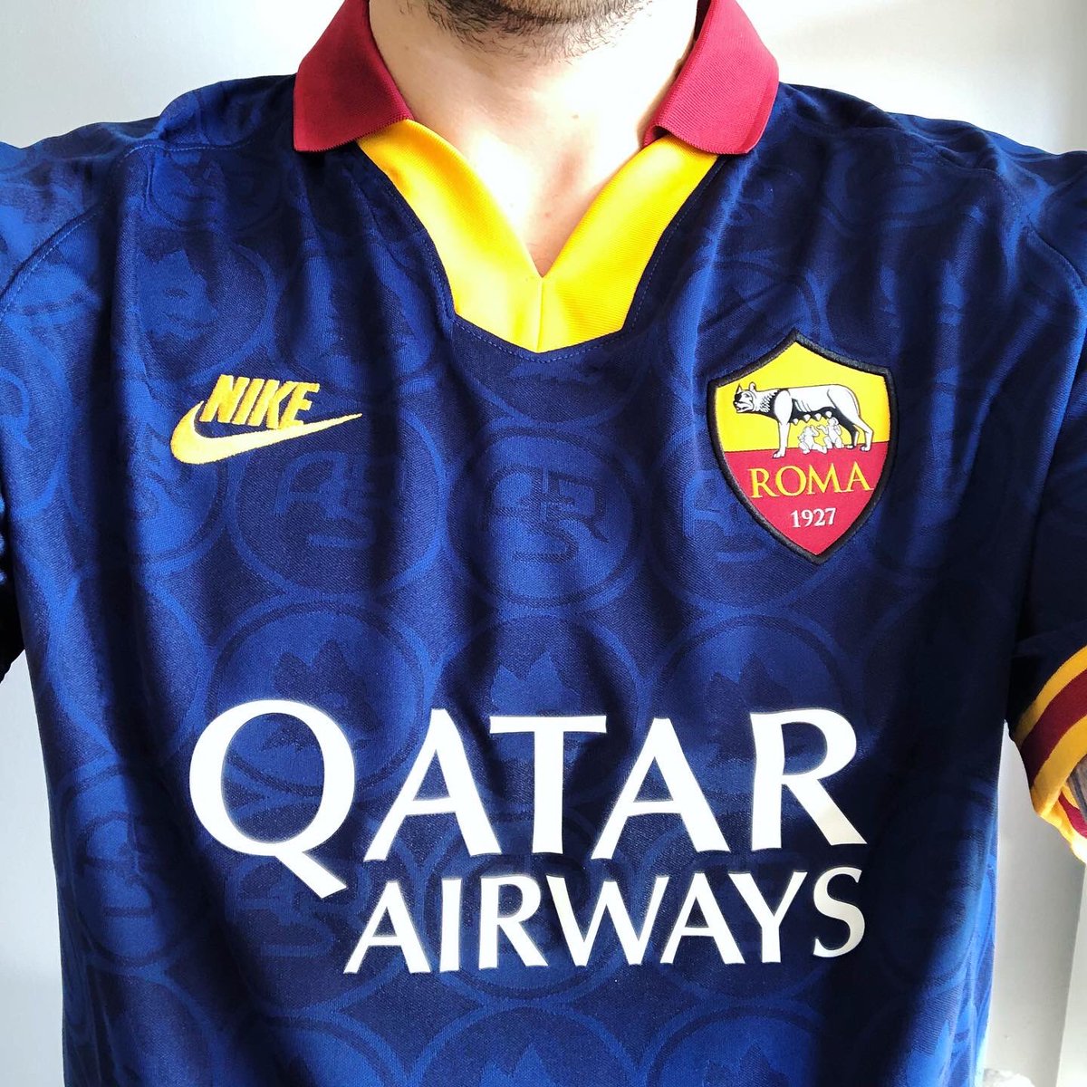 . @ASRomaENThird Kit, 2019/20NikePiero Gratton passed away yesterday. He was the author of the “Lupetto”, Roma’s historic logo. Despite it not having been used for a while now, Nike included the “Lupetto” in the 90s-inspired pattern of Roma’s 3rd kit this year. #Homeshirt