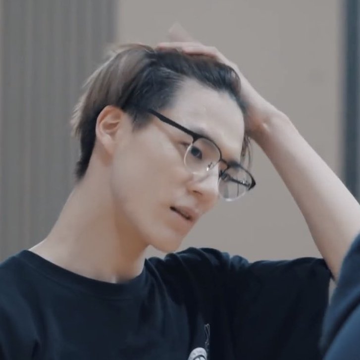 silence423_nm's tweet photo. เจโน่เป็นคนที่เด็กดรีมโหวตว่าเรียนเก่งที่สุดอ่านหนังอัด​ 3 วันได้ท็อป​ 10 ของโรงเรียน​​ด้วยคะแนน​เฉลี่ย​ 97 คะแนน มาร์คบอกว่าเจโน่เป็นคนที่ฉลาดมากๆบางครั้งเวลาที่ต้องตัดสินใจอะไรยากๆก็จะมาถามเจโน่​ แล้วเจโน่ก็ยังวิ่งเก่งมากๆ​เพราะว่าเคยเป็นนักกรีฑา​ เก่งกีฬาและเรียนรู้ได้ไว https://t.co/XU8zrv93sQ