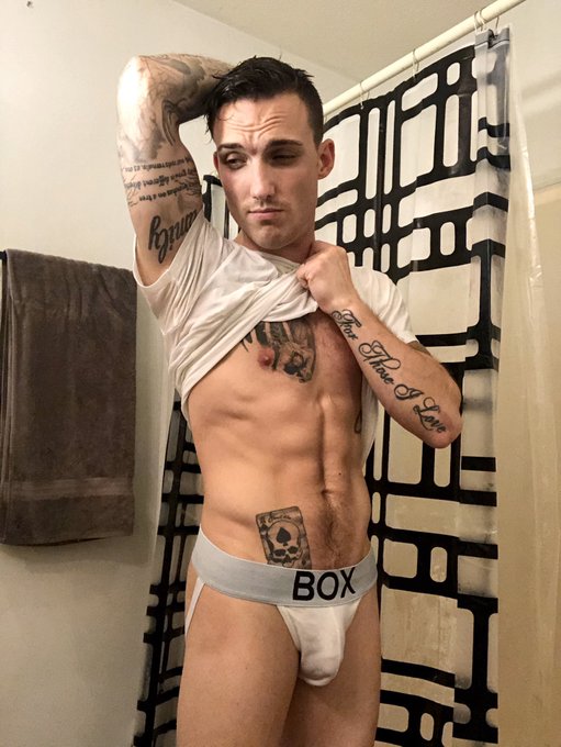 1 pic. This dude...hot, tatted, naughty, and looks great in some @BoxMenswear ? follow him and check