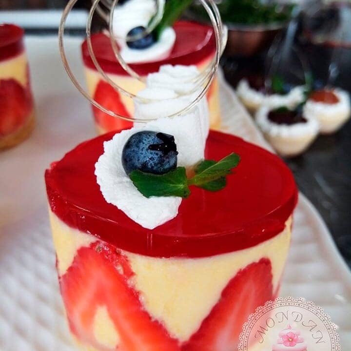 mondan_'s tweet photo. A alguien se le antoja algún postre 🧁? 

Hagan su pedido, entregas a docimilio (CDMX) 

#DeclaroProsperidad https://t.co/xw5yqgGwxS