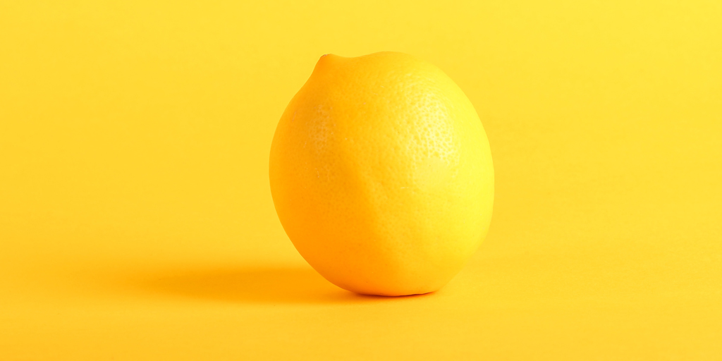 rewirewater's tweet photo. Did you know that one lemon provides about 30mg of #vitaminC, 50% of the reference daily intake? Squeeze into warm water each morning to #enhancehydration, give your cells an #antioxidantrich boost. Add some honey or mint for flavor.💧🍋 #cellularhealth #cellboost #immunesupport https://t.co/EnFjKU3m8C