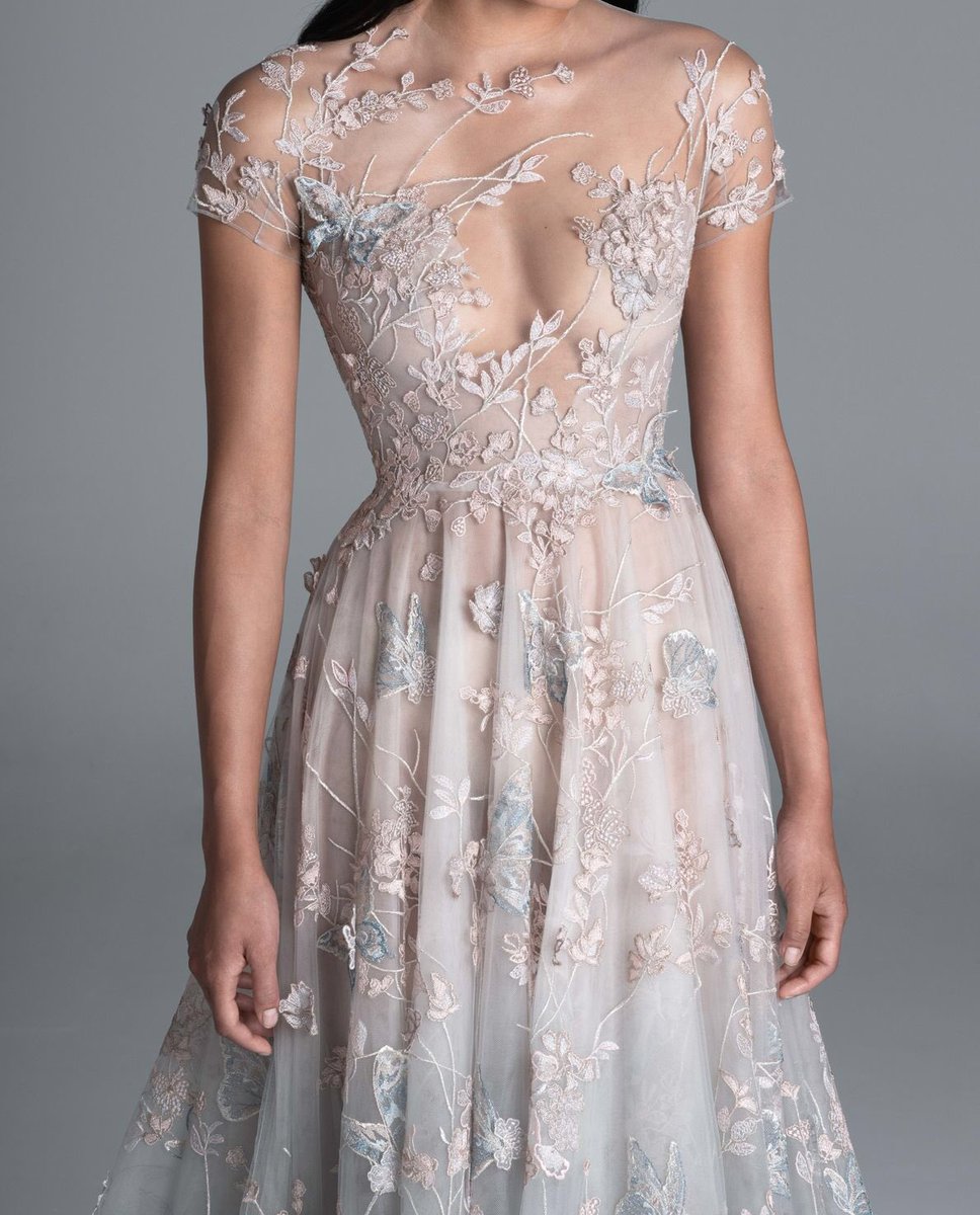 FashionweekNYC's tweet photo. Exquisite Details from the Paolo Sebastian Couture Spring 2020 Collection 😍😍😍 https://t.co/D16g11GgbZ