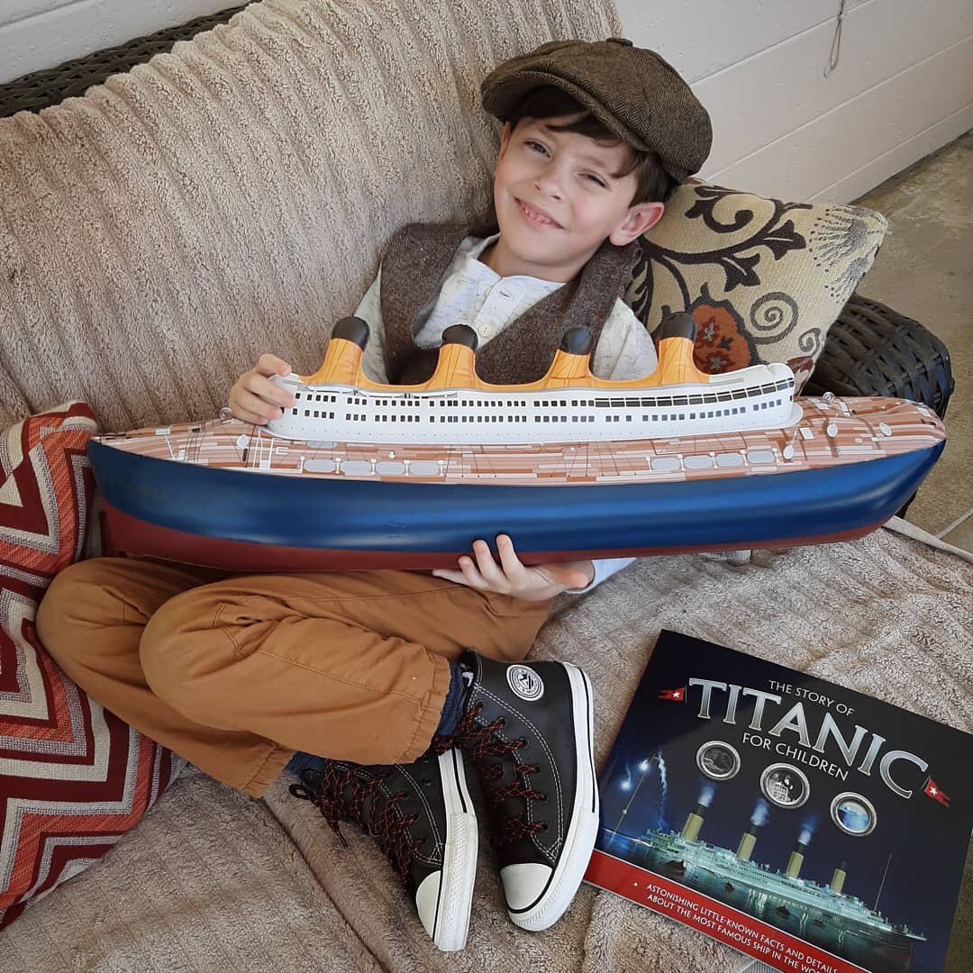 AstroBensDad's tweet photo. Your little fan is missing you @HarleyCaptain - hope you and family are safe and healthy, sorry you missed your golfing - hope to be onboard @RoyalCaribbean #MarineroftheSeas in November for double dip #perfectday - boy loves him some cruise ships @JamesVanFleet #LittleCaptain https://t.co/e5onZZbl35