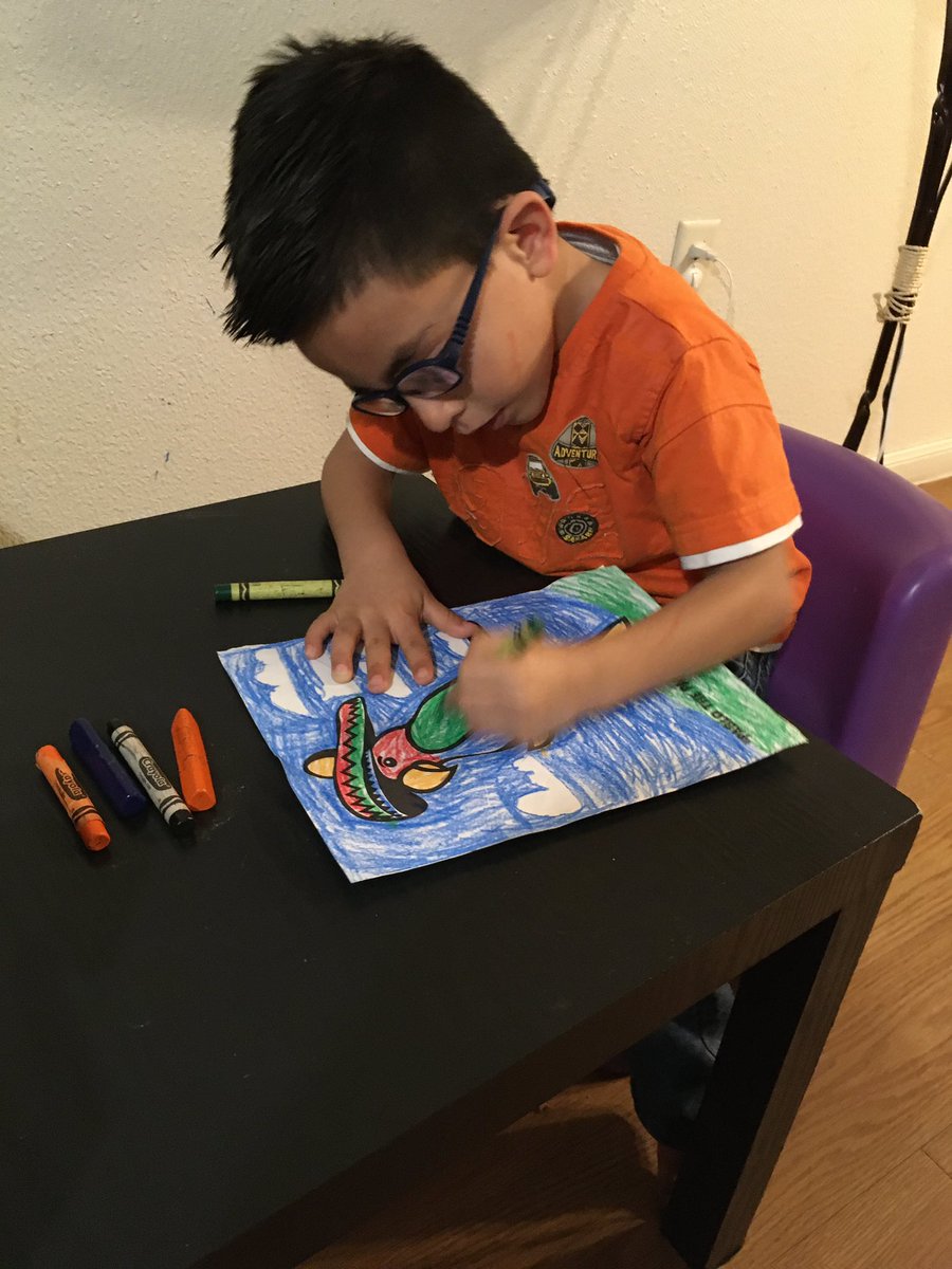 FPSBillieKids's tweet image. It’s Friday and we are wrapping up our first Spirit Week with Talent Day!   Our future is so bright we have to wear shades! 😎 #FPSPride #FPSSpiritWeek 🐏#TalentDay #WeMissOurKids ❤️ #TeamEstrada