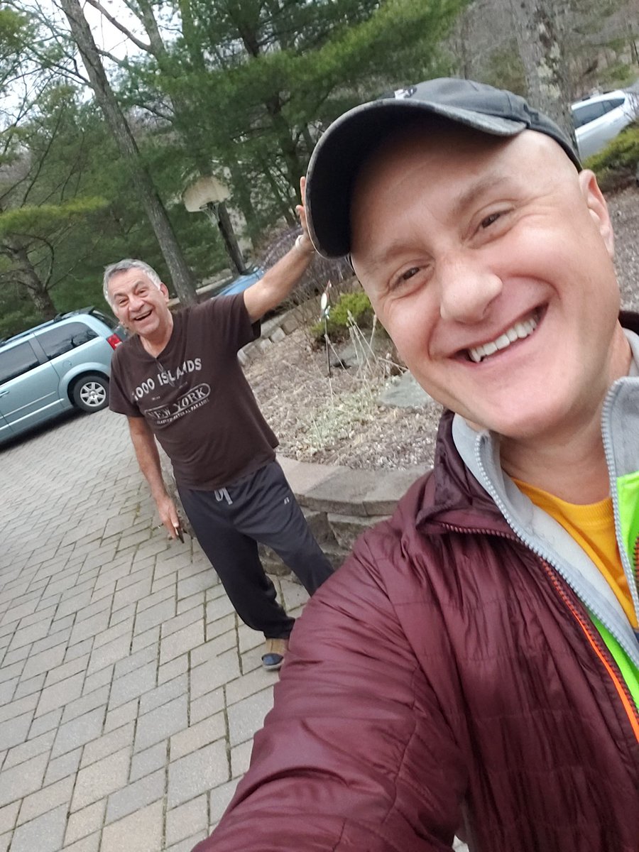 ToddGrodin's tweet photo. Containers delivered at this, the beginning of Monticello and Liberty's Rotary clubs' combined #OperationFeed to help the workers get home-cooked meals while they fight on the frontlines at Catskill Regional Medical Center (CRMC) #ServiceAboveSelf #ProudMontiRotaryPresElect⚙ https://t.co/8ATqvznbPK