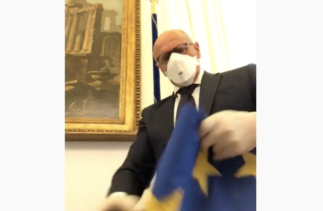 tempoweb's tweet photo. La gaffe #sovranista? #Rampelli non sta allo scherzo: non faccio giravolte https://t.co/aMnFWNVeJT #FratellidItalia #superpodio https://t.co/hZ3wiX3aUs