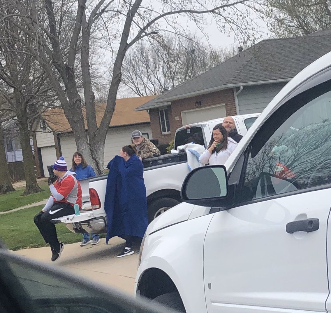 Wichita_NW's tweet photo. Lots of support for 2019 NW Graduate Jessica Schreiber and the family. Great turnout for the drive-by this morning. Jess you will be missed. https://t.co/UqXMbpd1kR