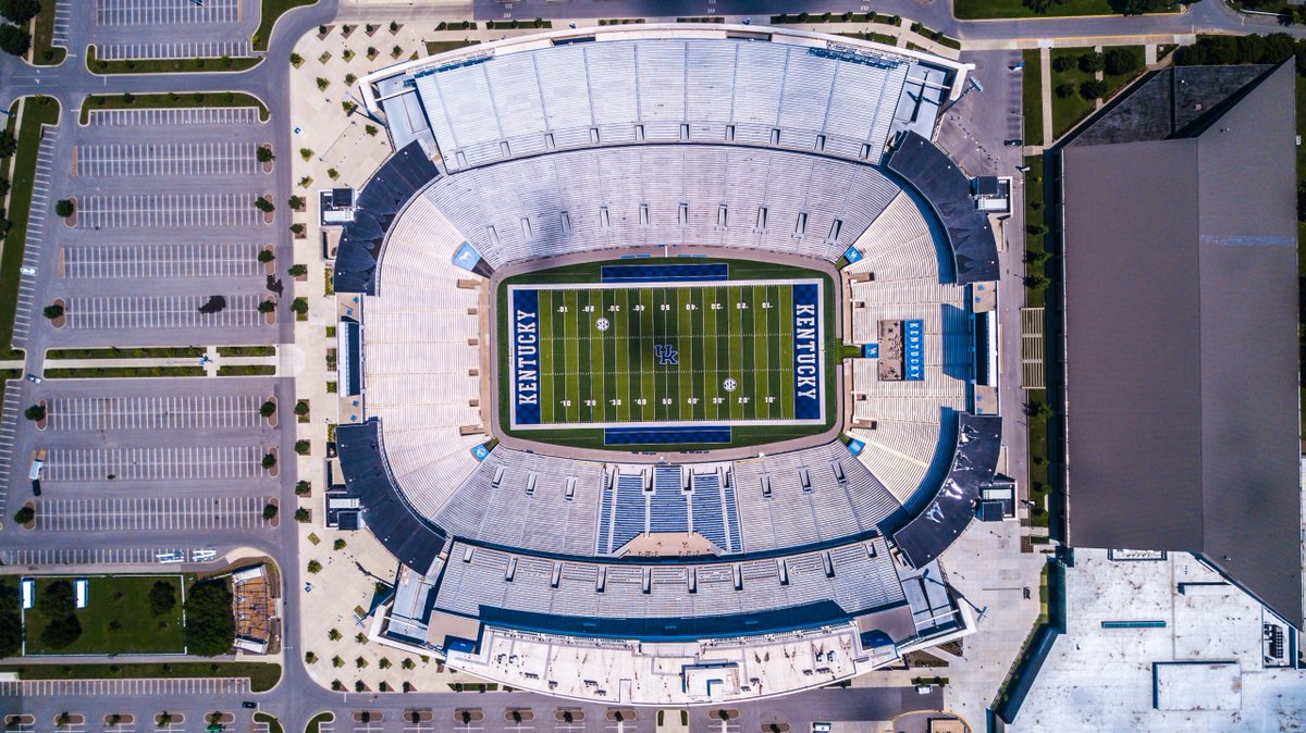 OvertimeConvos's tweet photo. NCAA Needs to Reform the Role of "Student-Athletes"
https://t.co/aPGp8vnKZT.  

#CollegeBasketball #CollegeFootball #NCAA #Reform #StudentAthletes https://t.co/aPGp8vnKZT https://t.co/ZnaP25u5ir