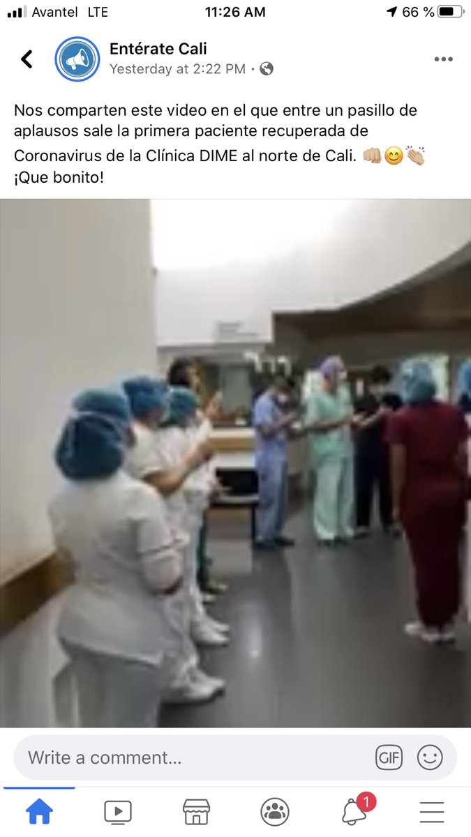 MCamilaCM's tweet photo. Mi abuela hace 15 días estuvo hospitalizada en esta clínica. Un día el médico me dijo con la cara más traumada del mundo TENEMOS QUE SACARLA, YA, hoy se va a la casa (cuando aún no era el momento). https://t.co/WByFHX1DKG