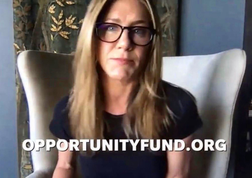 afinelinemovie's tweet photo. #SmallBusinessOwners will have a little more room to breath now with @JenniferAnnistn’s contribution to @OpportunityFund - committed to “supporting existing & new small business customers who are financially struggling amidst the #COVID_19 outbreak.”
#MAPPImpact #JenniferAniston https://t.co/Z7ShE9ZeAF