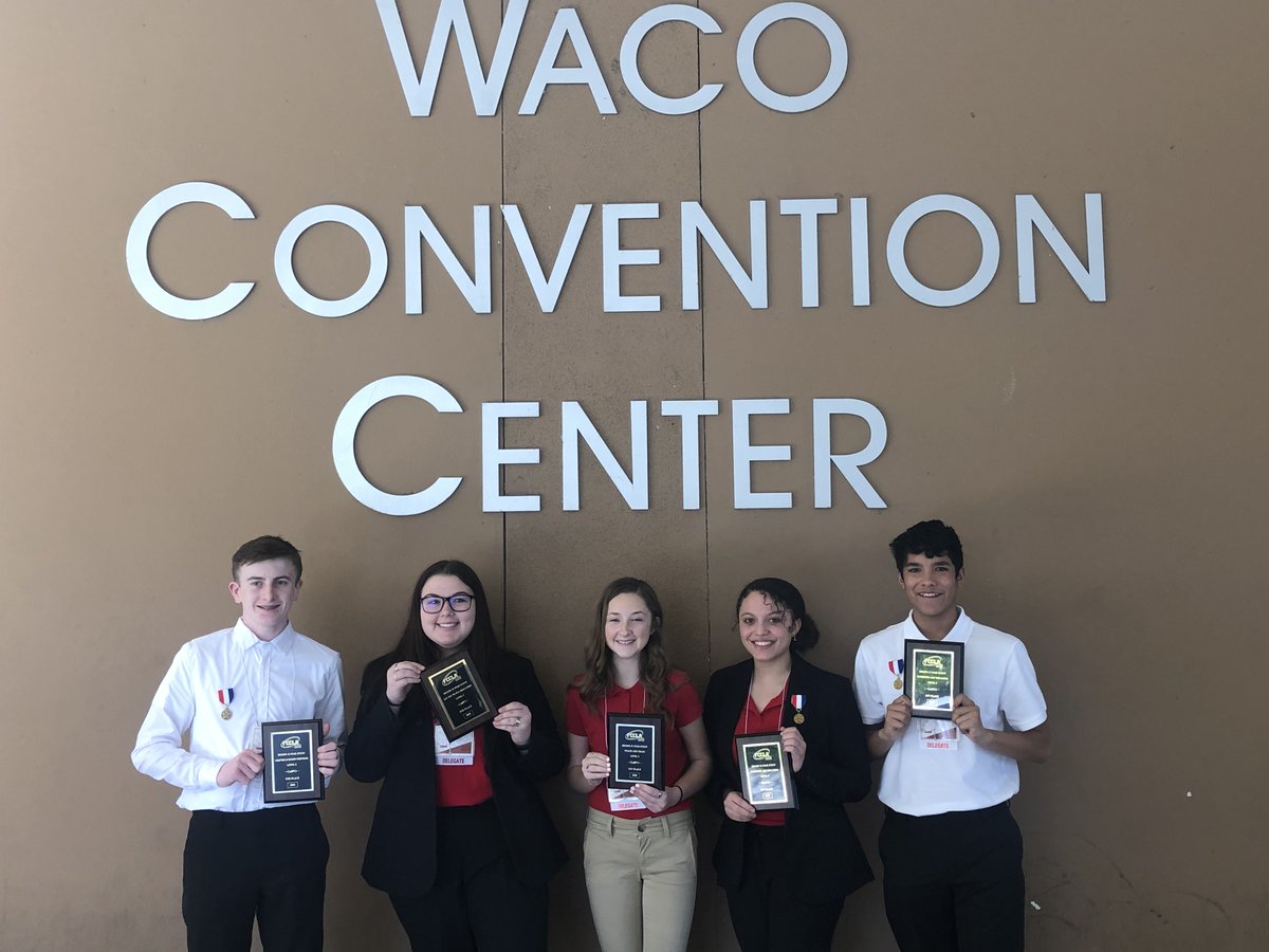 krum_fccla's tweet photo. Congratulations to Krum FCCLA Competitors. 
Results: Kali Andrus 2nd, Avery Mayhue 5th, Tyler Salazar 1st, Maddie Johnson 5th. *Picture is from Regionals that was held in Feb 2020. #krumisd #krumhighschool https://t.co/ql04VpwYDM