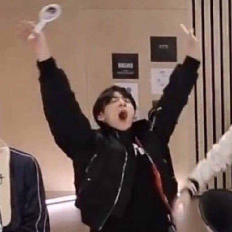 ᵗⁱⁿʸ ᵏᵒᵒ : a very important thread