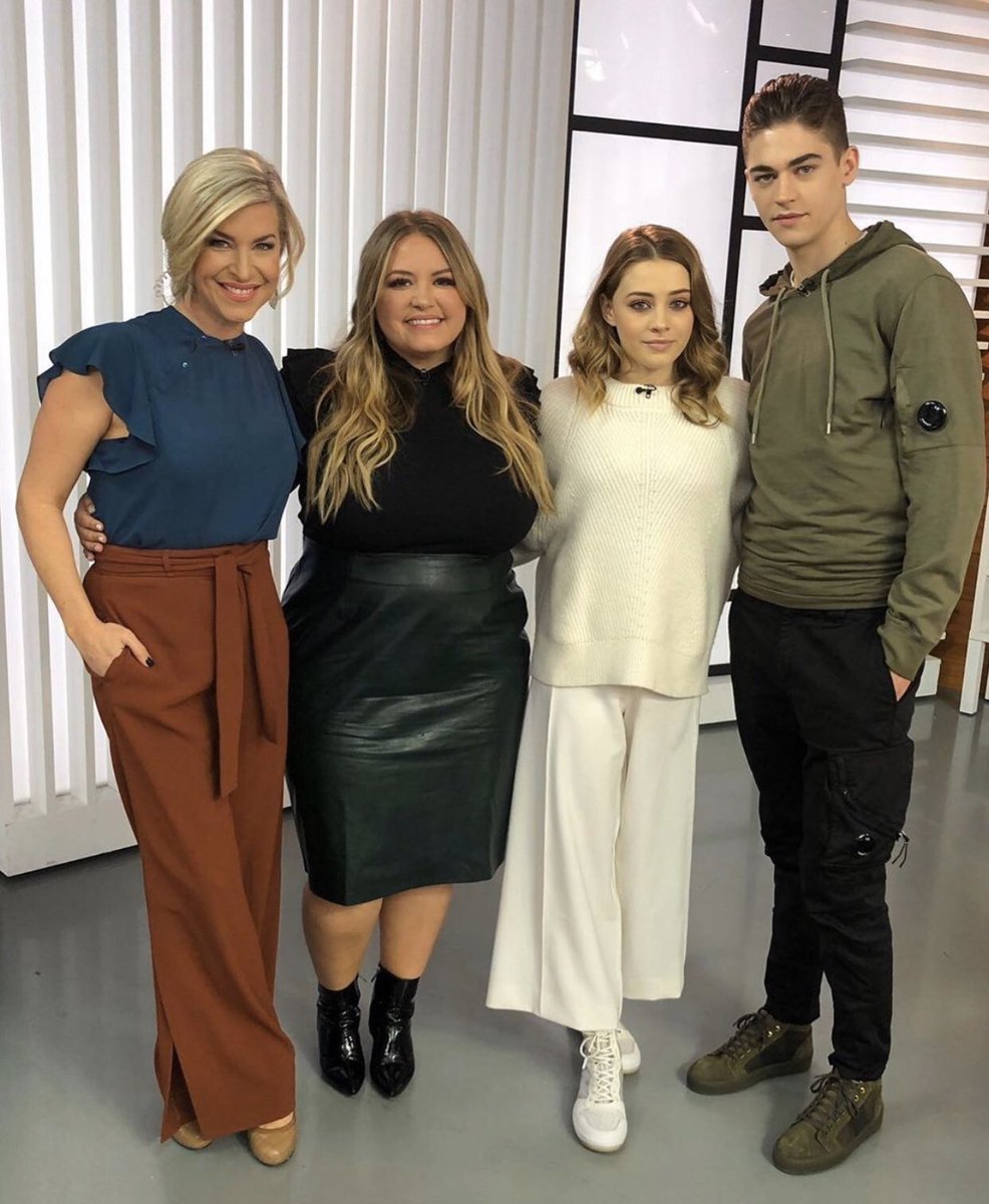 HeroAccessBr's tweet photo. 04.04.2019- Um ano atrás Anna, Jo e Hero estavam em Toronto e lá participaram do programa Morning Show 🇨🇦
•
•
•
•
#afterbrasil #herofiennestiffin #josephinelangford #annatodd #aftermovie #afterwecollidedmovie #afteredits #aftercanada #afterbooks #afternators #afterwecollided https://t.co/D20ZuRfOr1