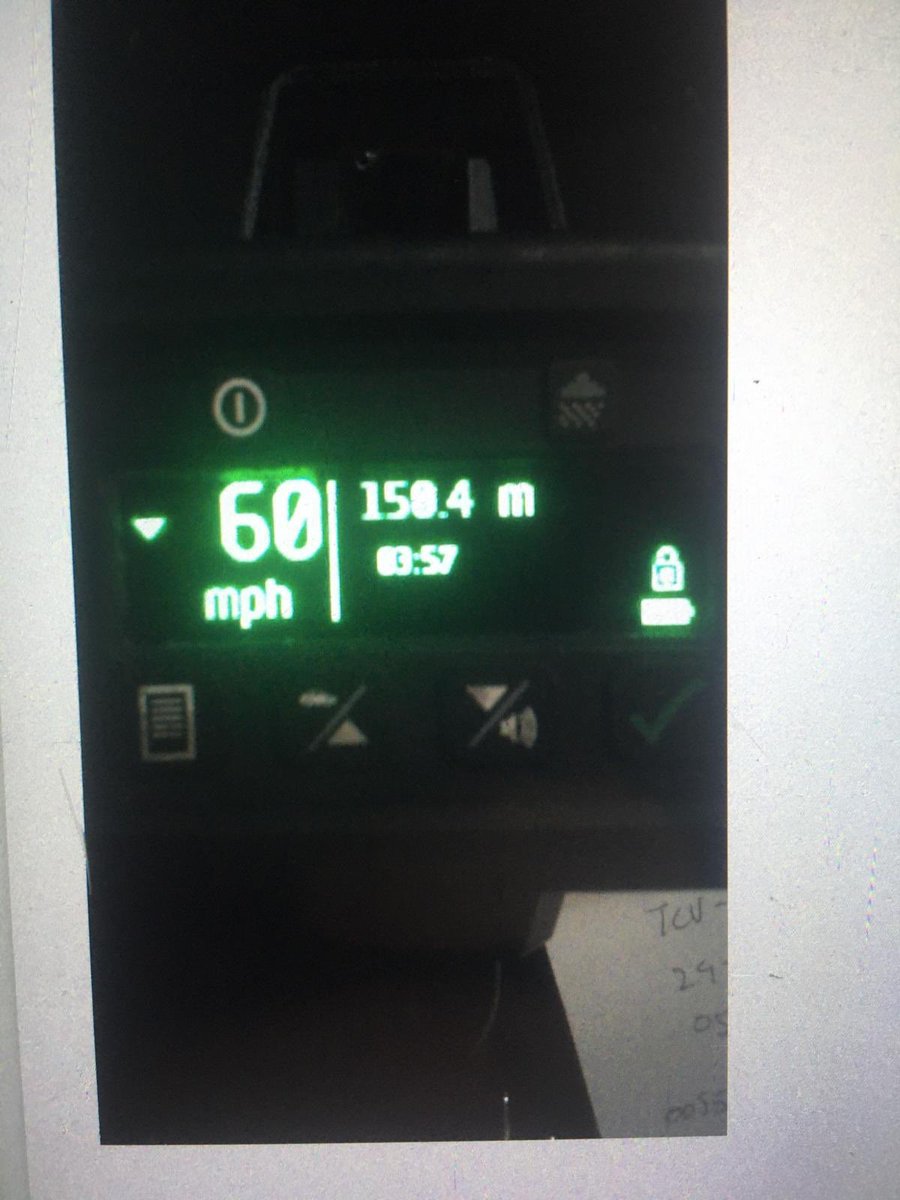 Speed is the key issue for #London #RoadSafety. In last 24hrs 👮‍♂️ targeted priority roads. Highest speeds: ➖#A13 118/70 ➖#A127 103/70 ➖#A12 91/50 ➖#A10 60/40 Using data showing roads with highest speed ⬆️ since #UKlockdown ➖Woodford Ave #Redbridge 60/40 🙏slow down & be safe