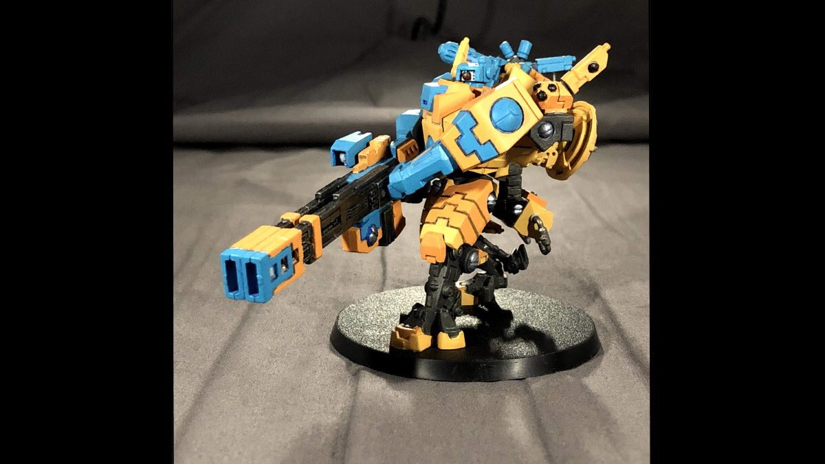 whl_gndm_wrld's tweet photo. Finished my Tau Broadside Suit! Took way, way longer than expected. Pleased with the results, though. Stay healthy and safe!
#PaintingWarhammer ,#Tau , #XV88, #BroadsideBattlesuit, #ThirdProject, #warhammer40k ,#warmongers ,#Warmongers ,#ILikeBigRobotsAndICannotLie, #TauEmpire https://t.co/byoIHuHRsX