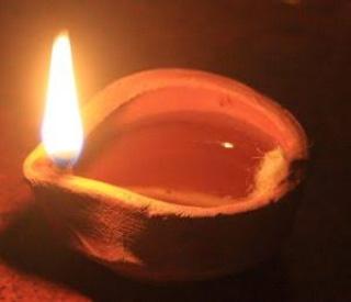 _Tiwarie__63's tweet photo. #Mahasankalp 🇮🇳.On 5 April At 9⃣ PM, for 9⃣ Minutes:.🌷Turn of all the lights 🪔 Lit a Lamp or Candle.🥀🕯 or #mobileflashlight or #torchLight 🔦 for 9⃣ Minutes🌷" : @narendramodi
#Lockdown21 🇮🇳 #SocialDistancing #COVID2019 #Covid19Out #socialmedia
Connect 2 @Trip3263_. 🥀 https://t.co/pIOYL2VJO5