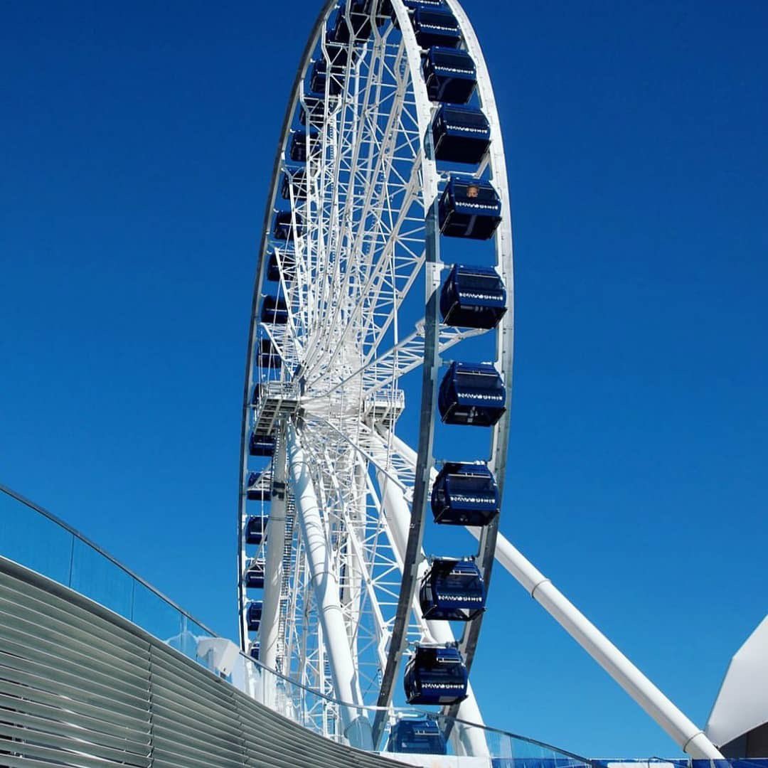  #NavyPier.....closed. She’s watching!